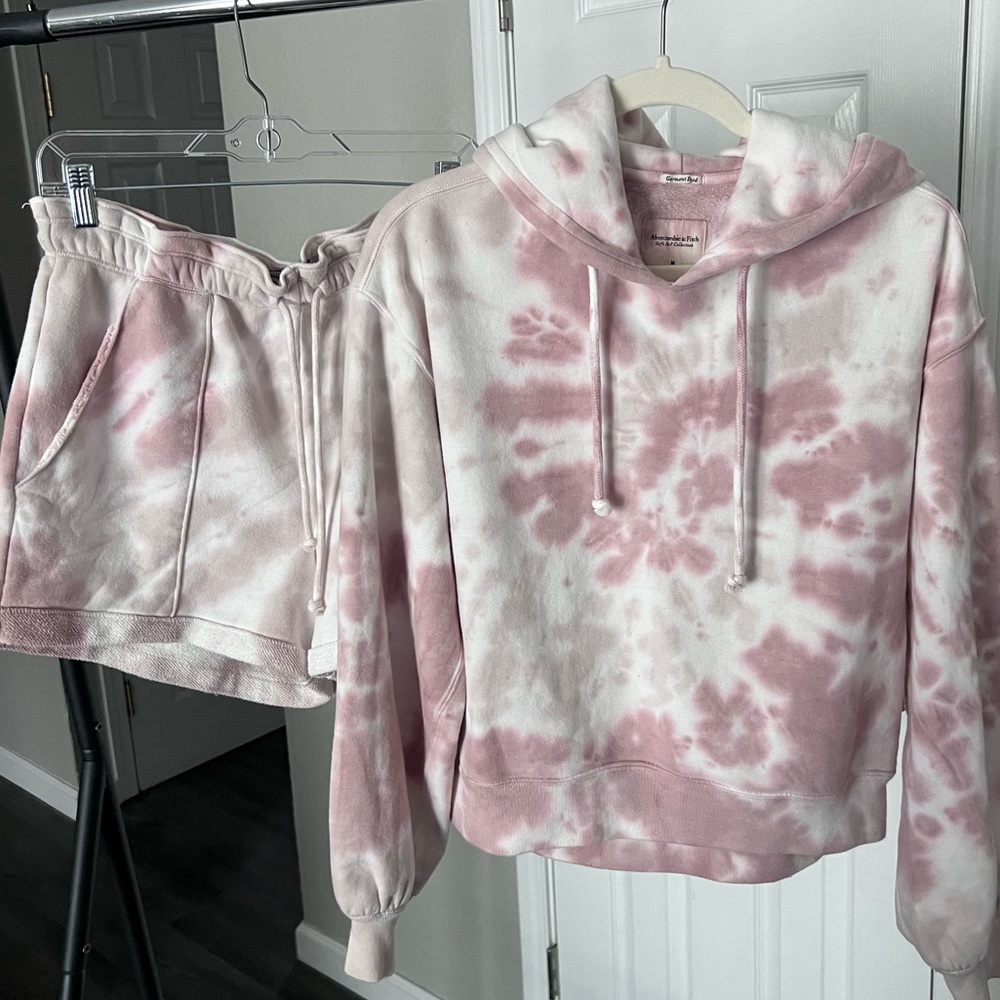 Abercrombie & Fitch Set